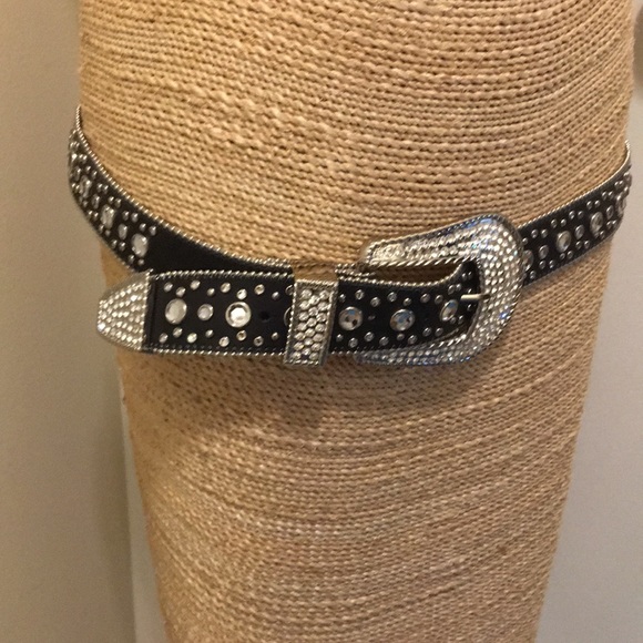 Swarovski Crystal leather rhinestone Belt Beauty! - Picture 3 of 8